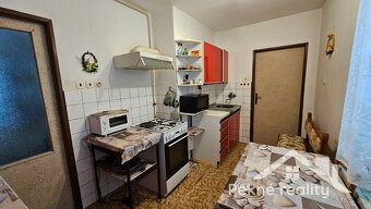 Predaj rodinného domu v obci Vyhne - 11