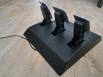 Thrustmaster T300 RS GT - 11