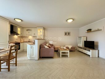 PRENÁJOM: 3-izbový, zariadený byt v novej nádstavbe v KNM - 11