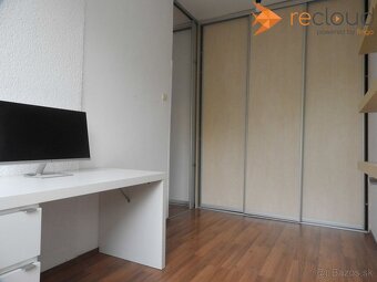 Prenájom 4-i. bytu v centre, s terasou, možnosť parkovať vo - 11