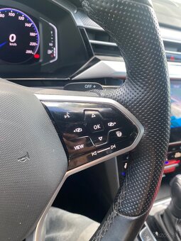 Predám Volskwagen Arteon 2.0 TDi 3x r-line Virtual - 11