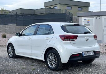 Kia Rio 1.2i 18 500km v záruke - 11