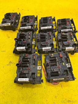 Citroën C8   2002-2008 okno kufra,mechanizmus spúšťania okna - 11