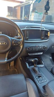 Kia Sorento 2.2 CRDI 147 kw 4x4 - 11