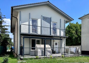 Unikátny 2i Byt | Vlastný Vchod | 2X Parking - 11