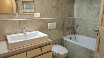 Predaj 2 izbový byt 48.6 m2, 3p. s balkónom a skladom, Rivie - 11