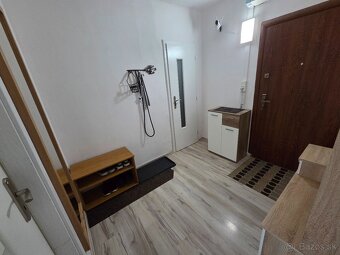 Byt na predaj - 4 izbový - 11