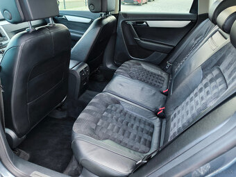 VW Passat Variant 2.0 TDI Highline 2012 - 11