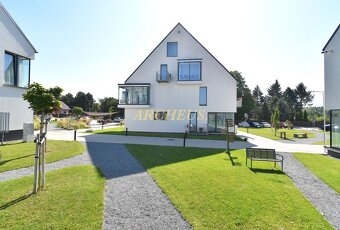3D / EXKLUZÍVNE / APARTMÁN, MALADINOVO (LIPTOVSKÝ MIKULÁŠ) - 11