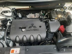 Mitsubishi outlander 2016 benzin 2.0 - 11