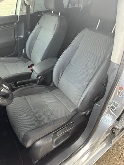 Volkswagen Golf 6 variant 1.6 TDI 77kW 2009 - 11