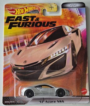 Hot Wheels premium - 11