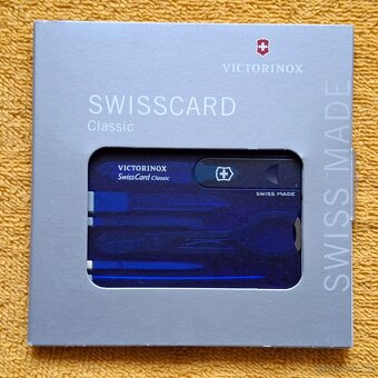 PREDÁM SADU VICTORINOX SWISS CARD - 11