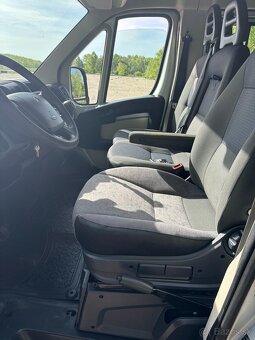 Citroen Jumper 2.2HDi 74kW 7 miestna dvojkabína klima - 11