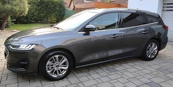 Ford Focus Kombi 1,5 Ecoblue A8 84kw Titanium - 11