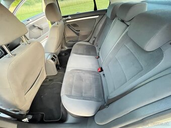 Volkswagen Jetta 1.9 TDI 77 kW – 2009 - 11