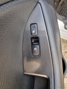 KIA Optima Hybrid 2.0 - AT/6 - 11