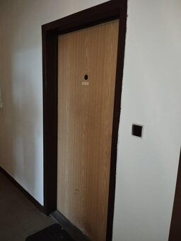 Predaj trojizbového bytu dražbou v Bratislave-Petržalke - 11