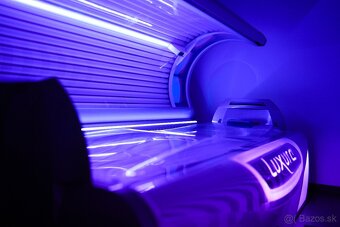 LUXURA X7 42 HIGHBRID horizontalne kolagenove solarium - 11