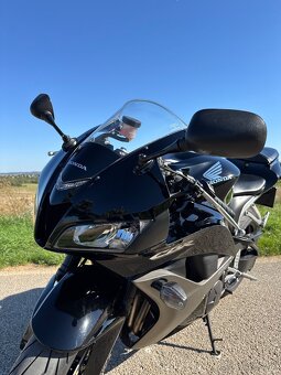 Honda CBR 600 RR (2007) Facelift - 11