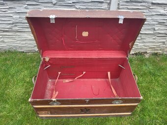 Lodný kufor so židovskými hviezdami - 11