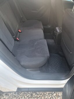 Predám vw passat combi variant b6 2.0tdi - 11