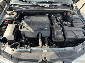 Peugeot 406 2.0HDi - 11
