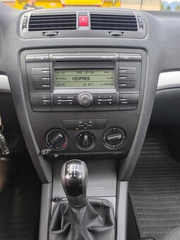 ŠKODA OCTAVIA 2 1.9 TDI SEDAN - 11