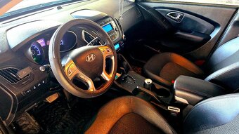 Hyundai ix35 2.0i 4x4 - 11