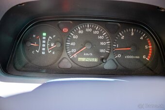 Toyota Land Cruiser. - 11
