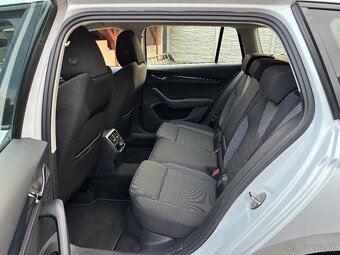 Škoda Octavia IV Combi 1.5 TSI G-TEC DSG Benzín/CNG - 11