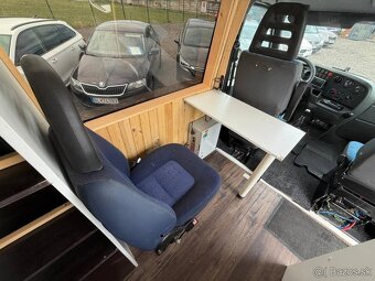 Iveco Daily 2,8D Karavanová prestavba - 11