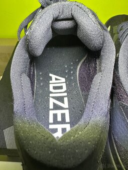 Bezecke tenisky Adidas Adizero - 11