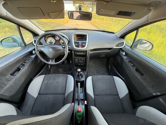 PEUGEOT 207 1.4 benzín 70kw - 11