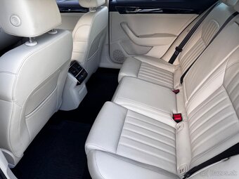Škoda Superb 2.0 TDI SCR Laurin Klement 4x4 DSG - 11