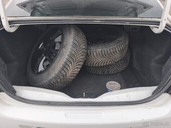 Peugeot 301 1.2 53kw benzín r.v.:2013 kupované na slovensku - 11