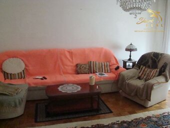 Na predaj luxusná rodinná vila - 11