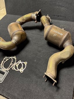 svetlo a nahradne diely - 11