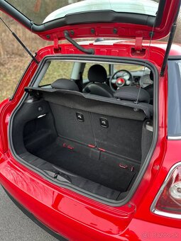 Mini Cooper ONE R56 1.4i Trigger Edition - 11