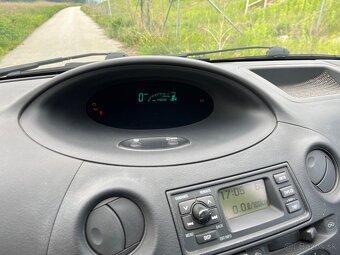 Toyota Yaris 2005 1.0 vvti, 48kw. - 11
