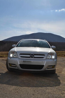 Rozpredám Opel Signim 2.2DTI - 11