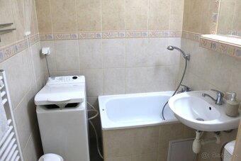 1 iz., Ďumbierska ul., Banská Bystrica - Sásová, 119 000,-€ - 11