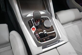 BMW XM 4.4 V8 - 11