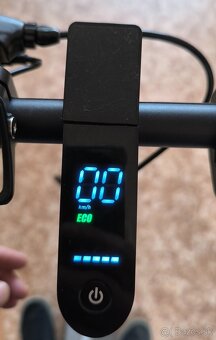 Predám elektrickú kolobežku OOKI-TEK - 11