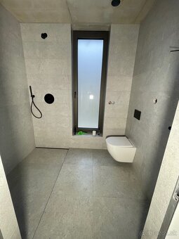 STAVEBNÉ PRÁCE a Airless malovanie - 11