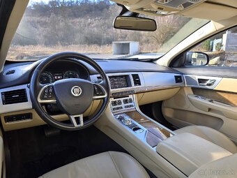 Jaguar XF 2.2D Premium Luxury - 11