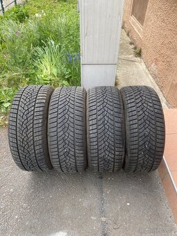 Good Year 225/45 R17 (zimne pneu) - 11
