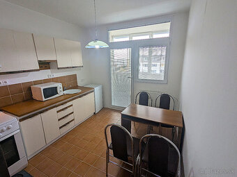 3 i. Ľubovnianska, Petržalka, blízko Draždiaku, OV, 73m2,Lo - 11