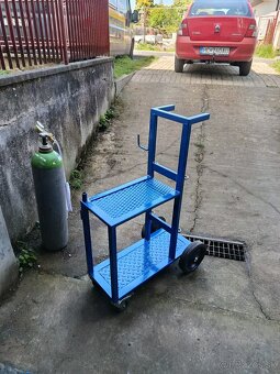 Zvárač - 11