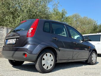 Ford Fiesta 1.3i Duratec Champion X - 11
